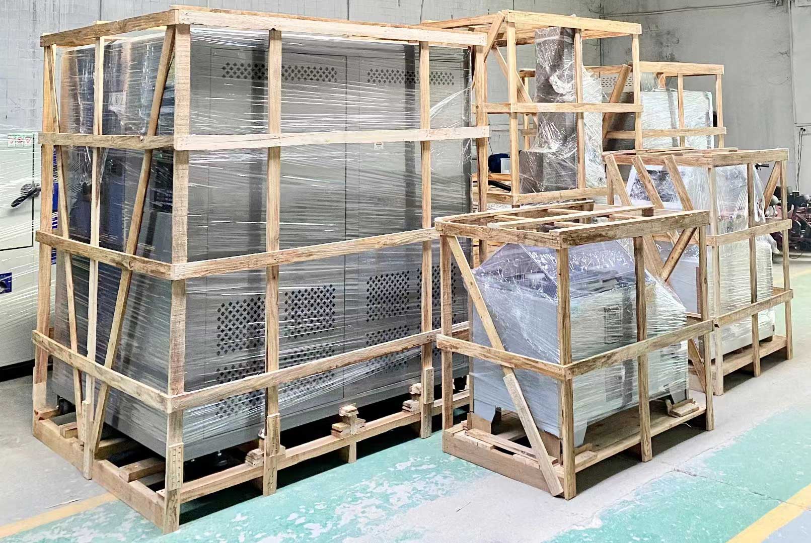 1臺(tái)拉力試驗(yàn)機(jī)、1臺(tái)電磁振動(dòng)試驗(yàn)